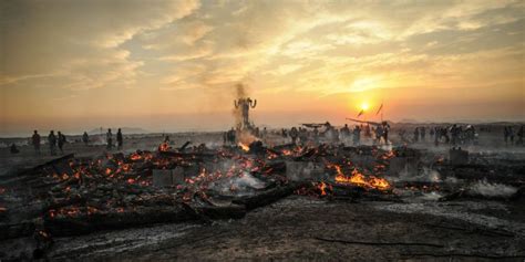  AfrikaBurn 2017: Een Metafoor Voor Verbinding en Creatieve Expressie in de Woestijn