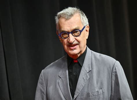 De Ja! van Wim Wenders tijdens de première van Wings of Desire op het Filmfestival van Venetië: een moment van euforie en reflectie